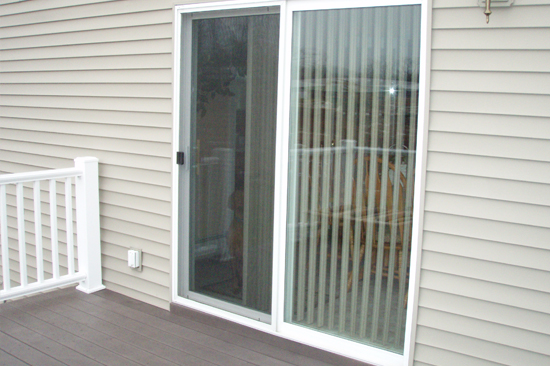 North Miami Beach-screen-door-repair