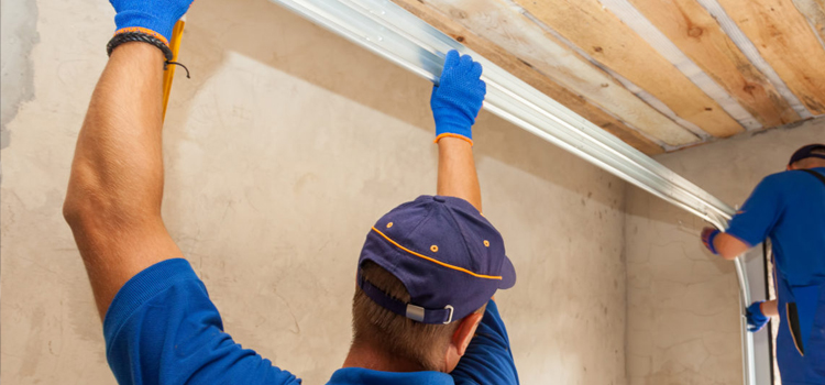 commercial overhead garage door repair in North Miami Beach